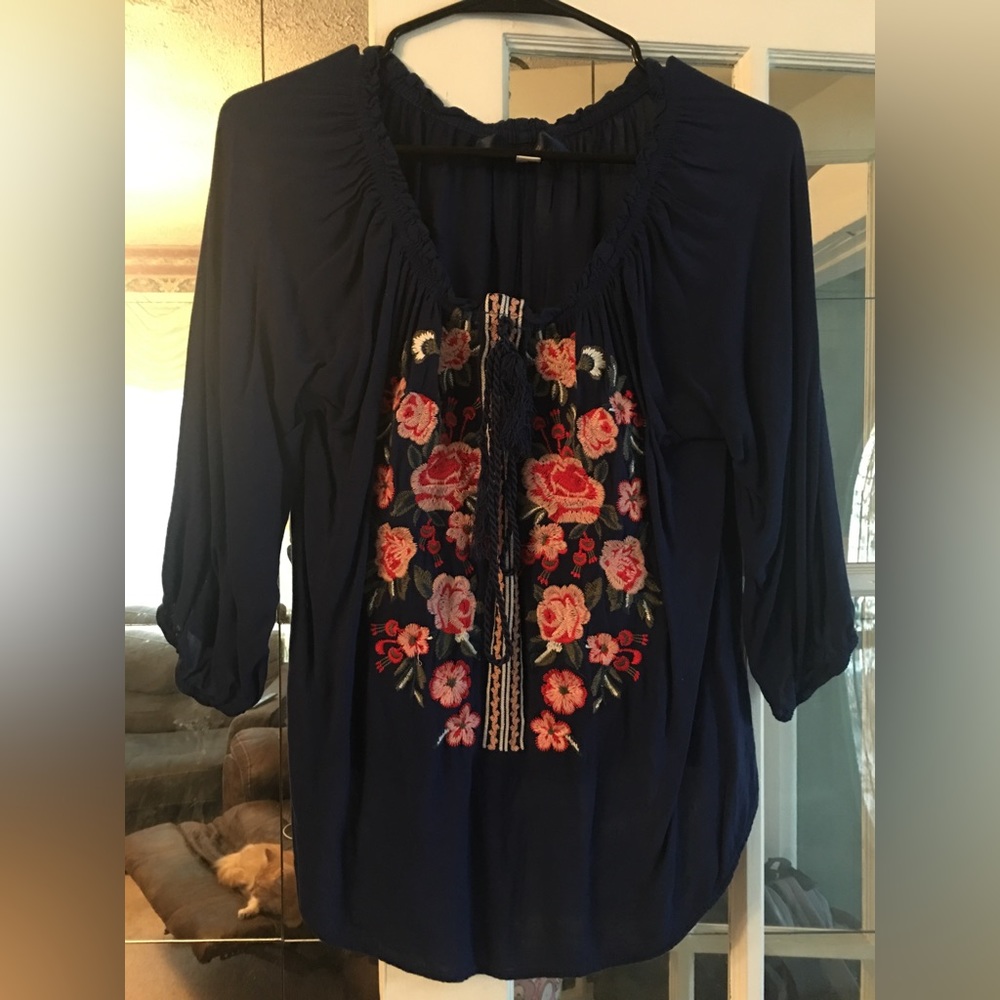 Blue Rain Navy Floral blouse Size Medium
